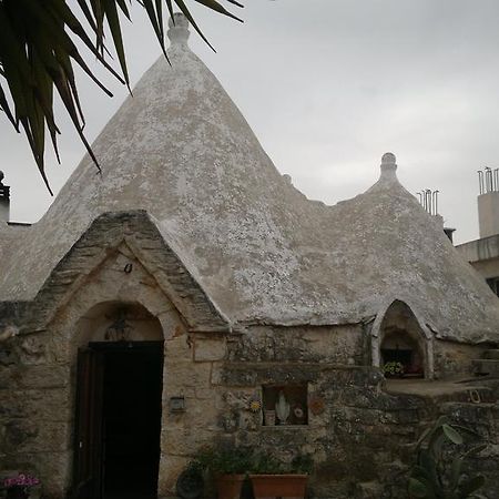 Masseria Donna Licia Pezze Di Greco Exterior photo